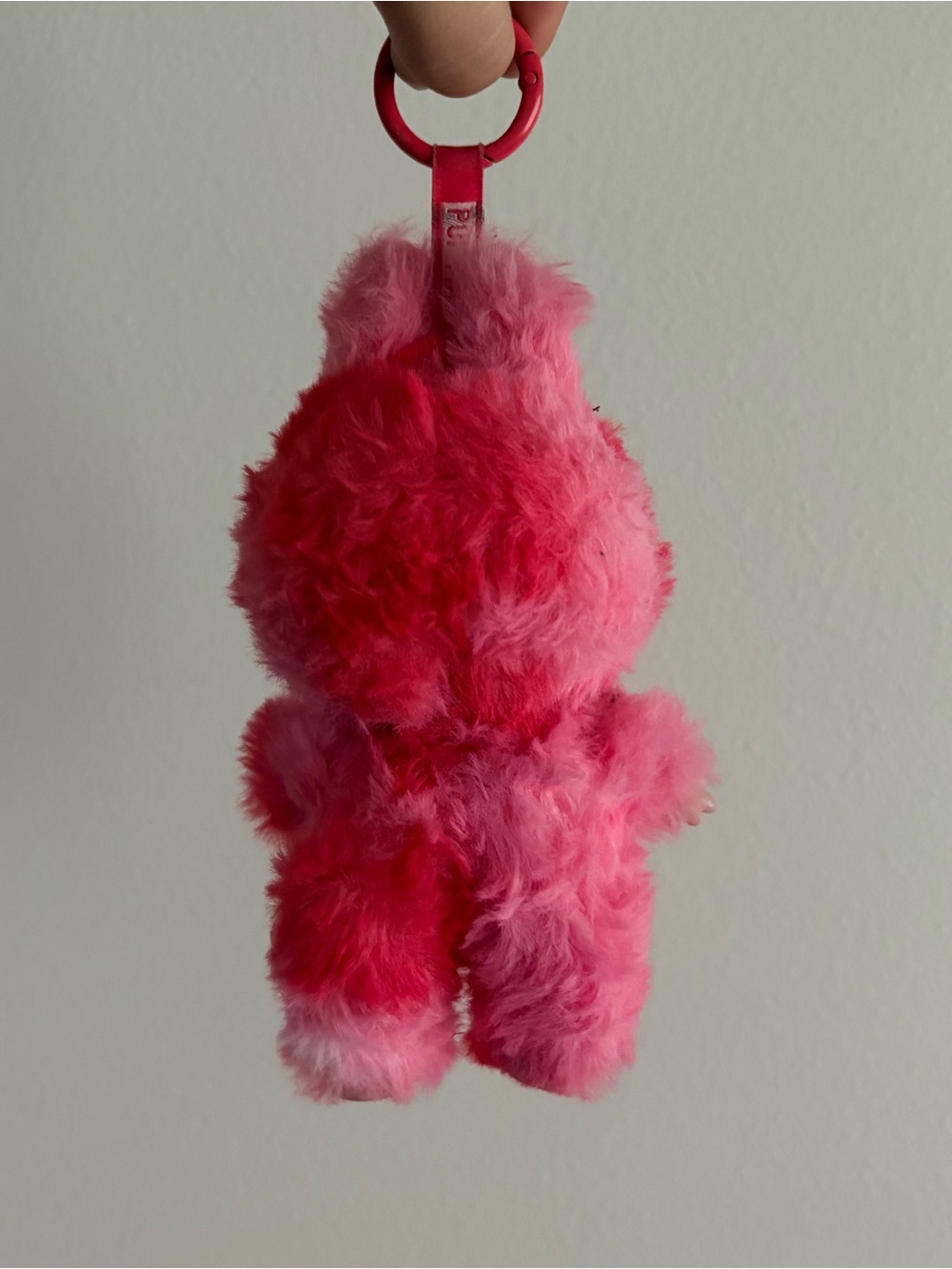 LOVE Labubu Keychain - Picture 2 of 5